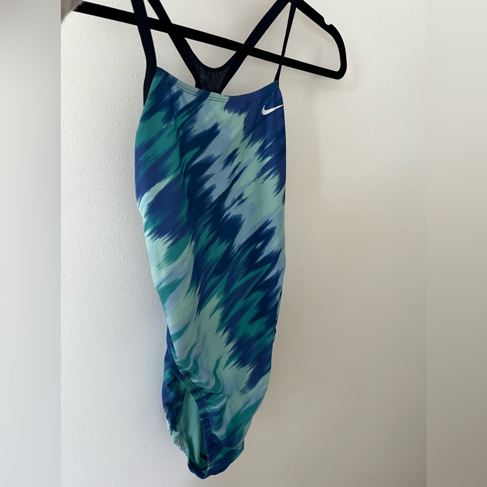 Nike training suit